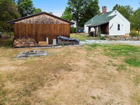 850 Lawrence Road Pownal ME 04069