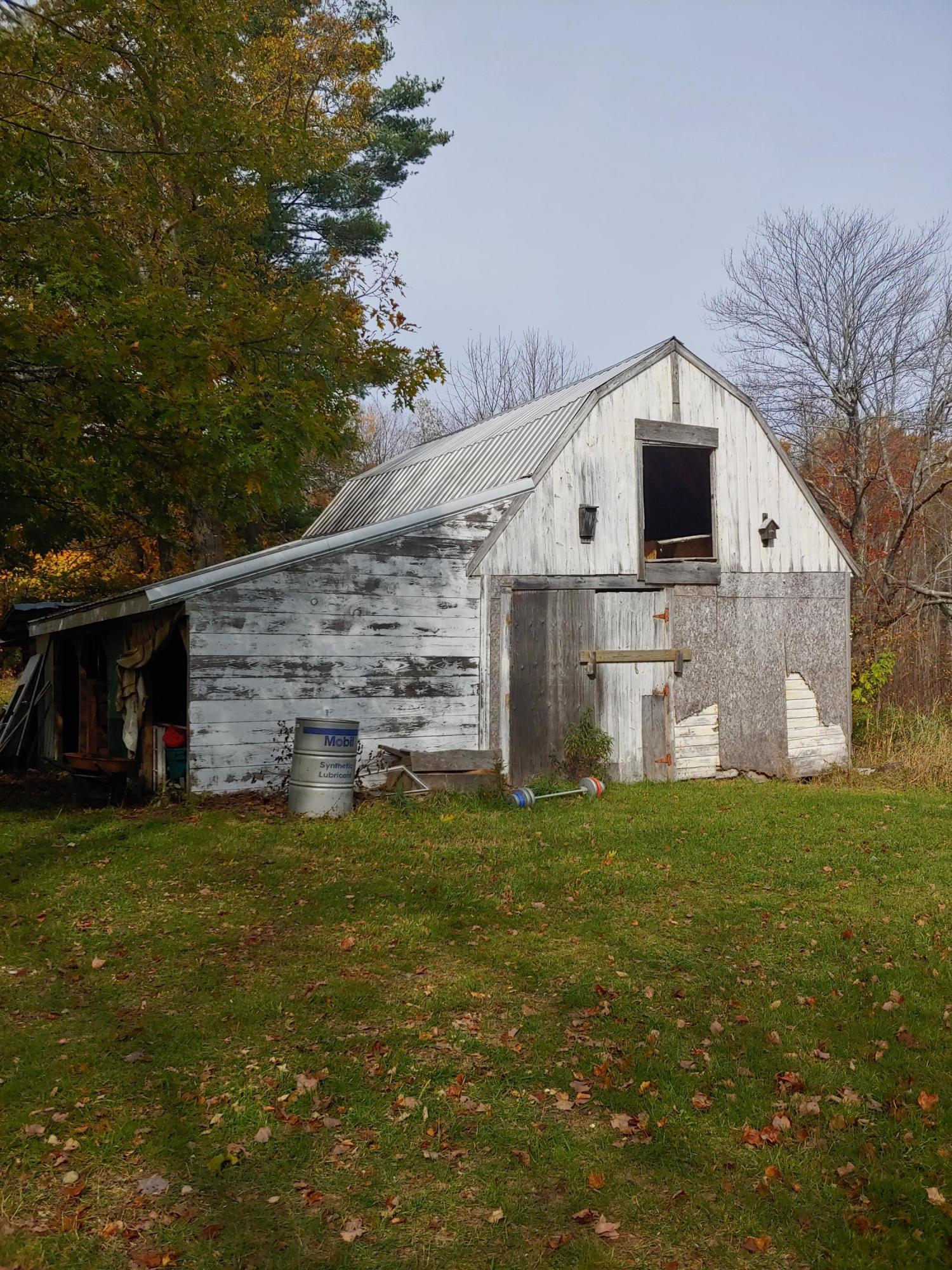 160 Barton Road Windsor ME 04363