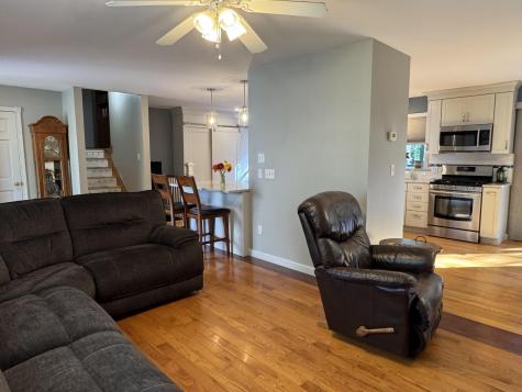 17 Lynn Avenue Brewer ME 04412