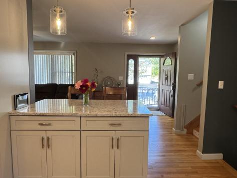 17 Lynn Avenue Brewer ME 04412