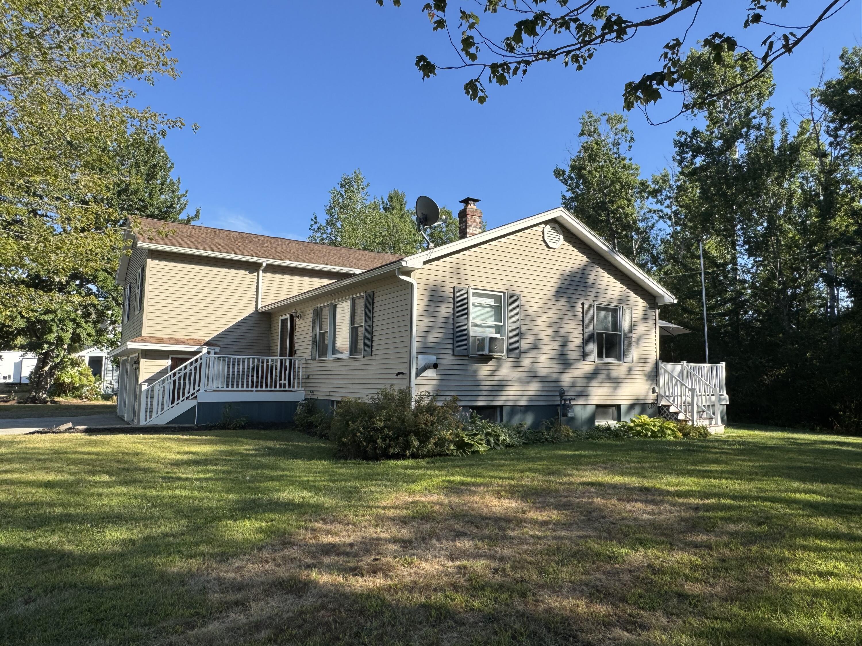 17 Lynn Avenue Brewer ME 04412