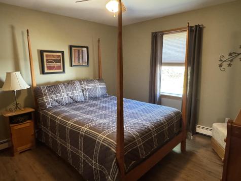 17 Lynn Avenue Brewer ME 04412