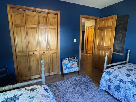 17 Lynn Avenue Brewer ME 04412