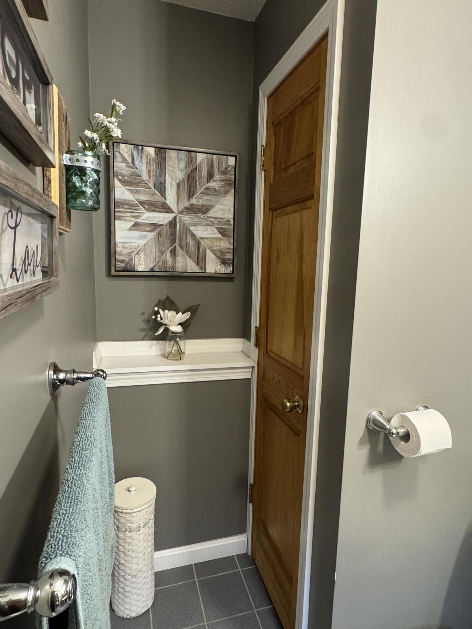 17 Lynn Avenue Brewer ME 04412