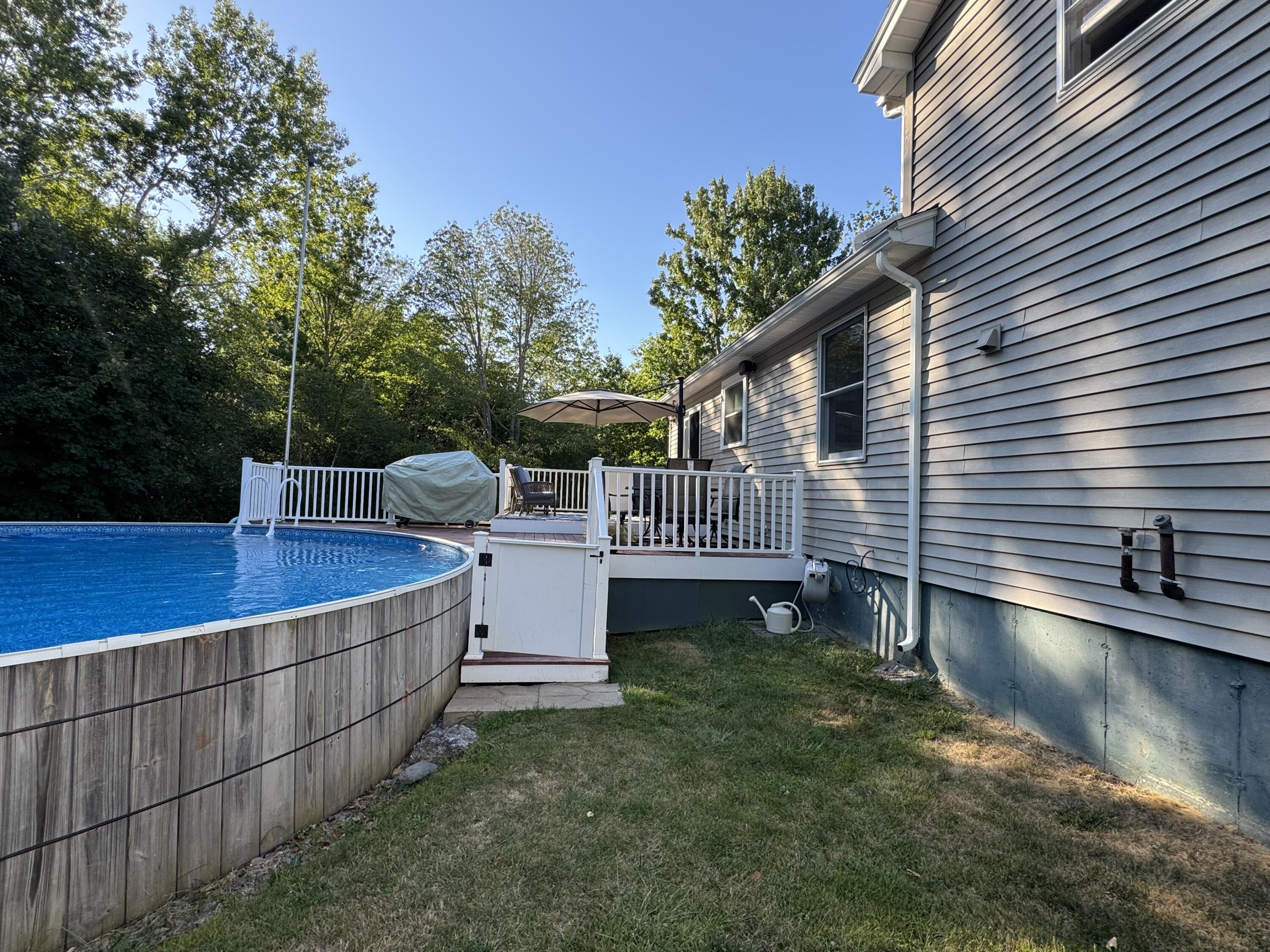 17 Lynn Avenue Brewer ME 04412