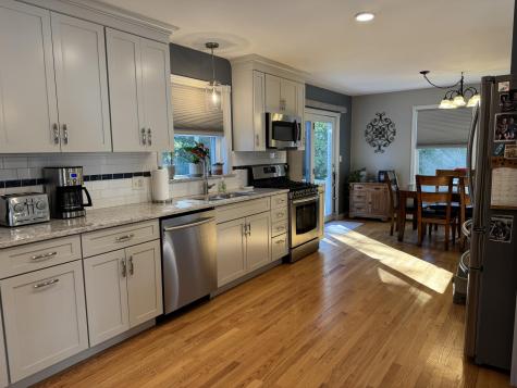 17 Lynn Avenue Brewer ME 04412
