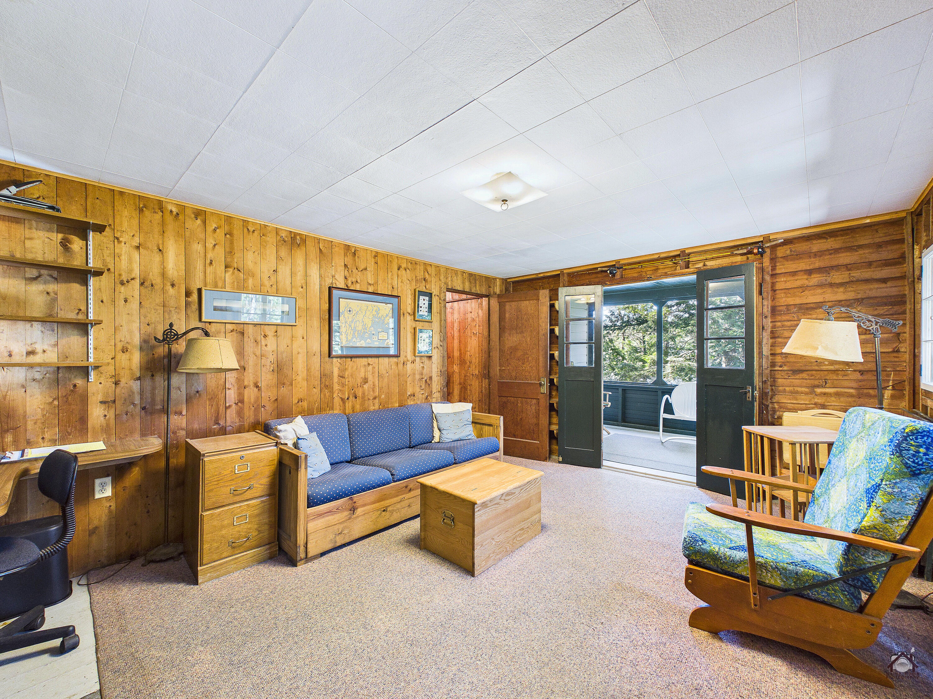 587 Scenic Drive E Manchester ME 04351