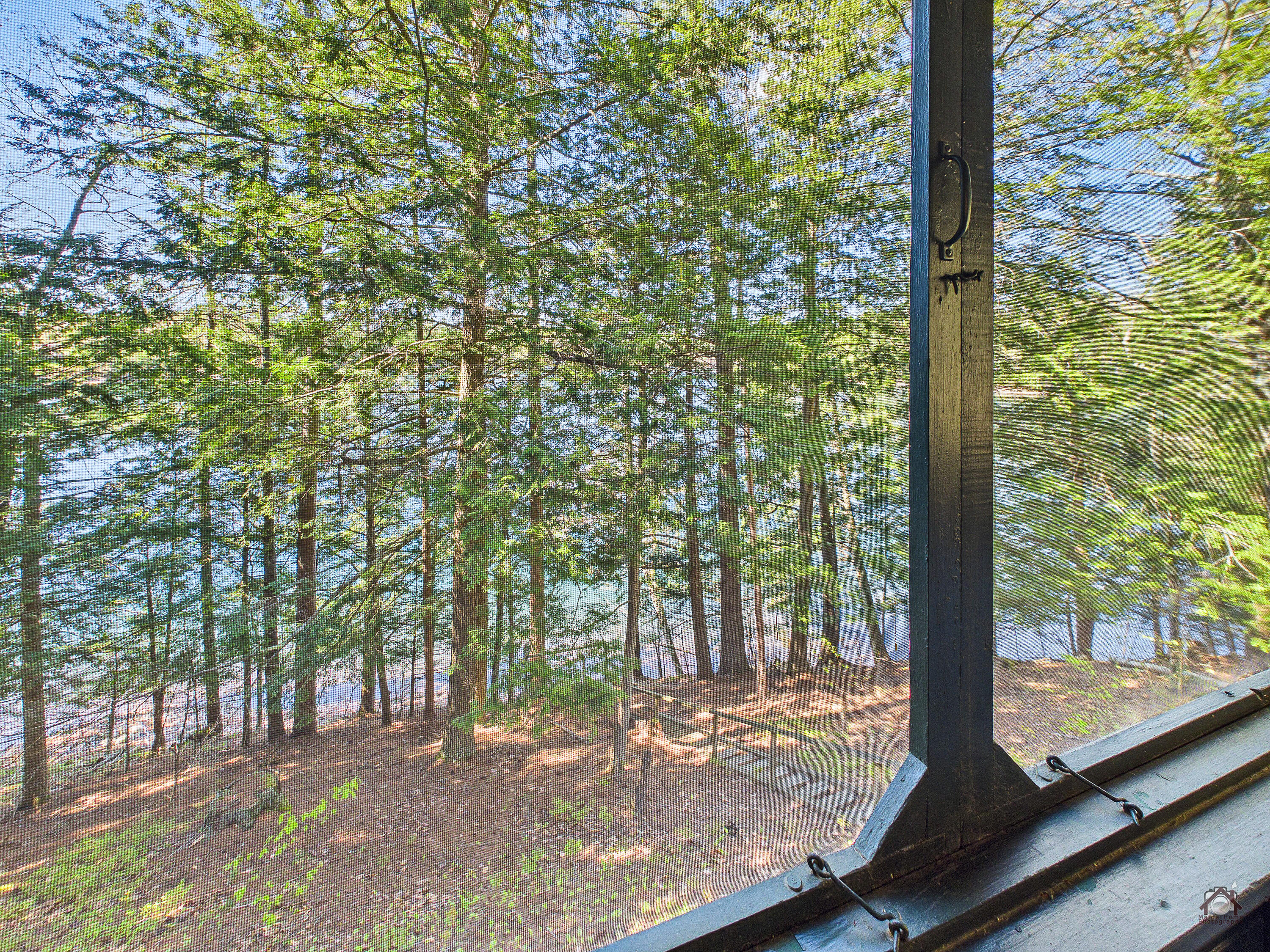 587 Scenic Drive E Manchester ME 04351
