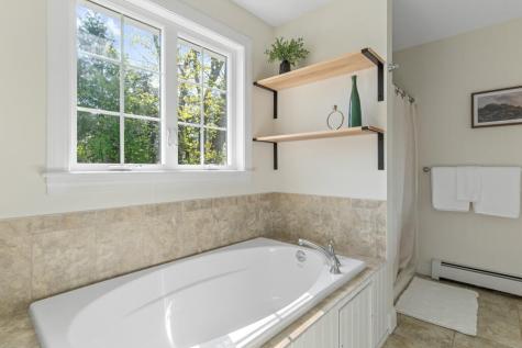 245 Auburn Street Portland ME 04103
