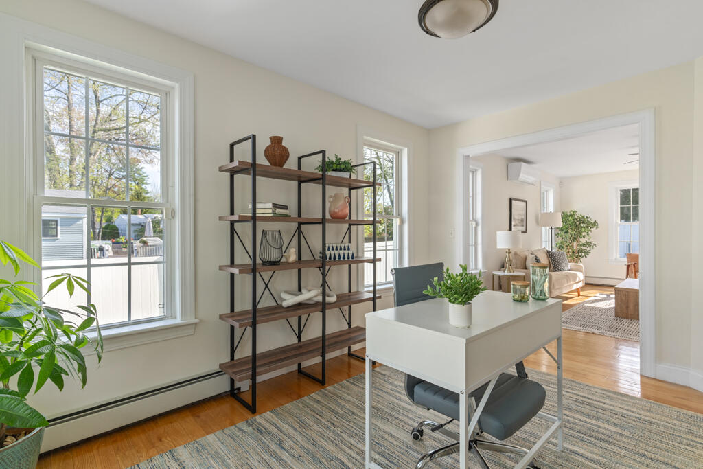 245 Auburn Street Portland ME 04103