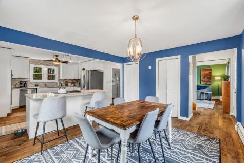 27 Front Street Topsham ME 04086