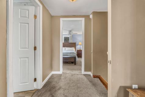 27 Front Street Topsham ME 04086