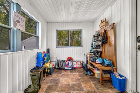 27 Front Street Topsham ME 04086