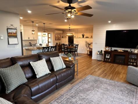 76 Knoll Crest Drive Bangor ME 04401