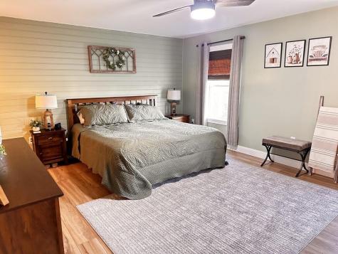 76 Knoll Crest Drive Bangor ME 04401