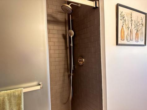 76 Knoll Crest Drive Bangor ME 04401