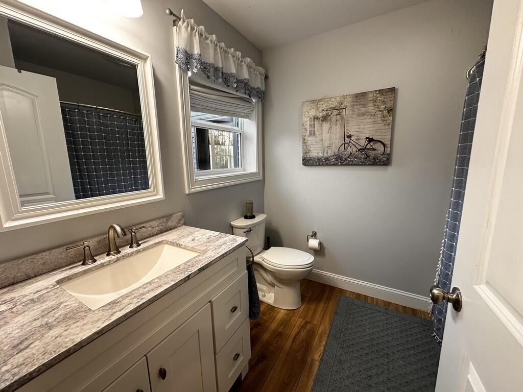 76 Knoll Crest Drive Bangor ME 04401