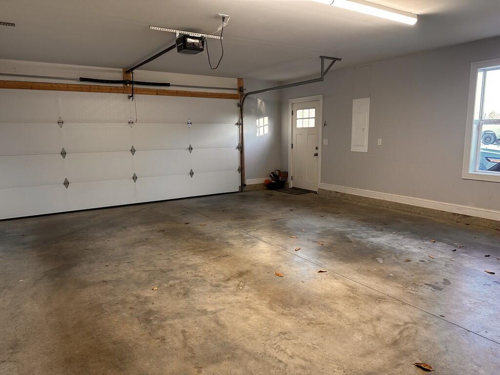 76 Knoll Crest Drive Bangor ME 04401