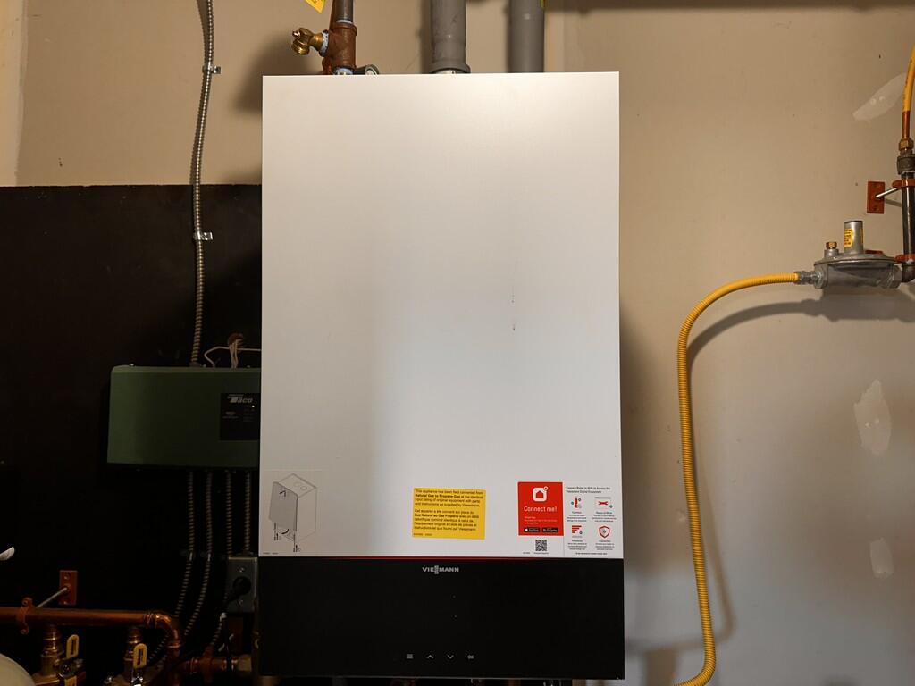 76 Knoll Crest Drive Bangor ME 04401