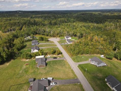 76 Knoll Crest Drive Bangor ME 04401