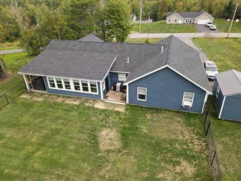 76 Knoll Crest Drive Bangor ME 04401