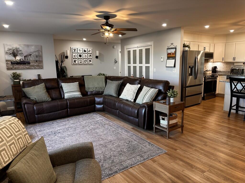 76 Knoll Crest Drive Bangor ME 04401