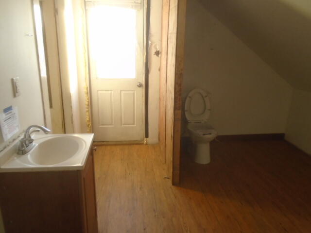 196 River Road Benton ME 04901