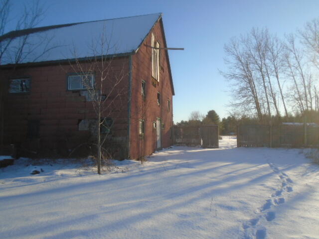 196 River Road Benton ME 04901