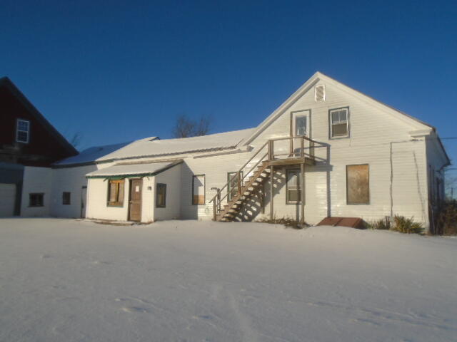 196 River Road Benton ME 04901