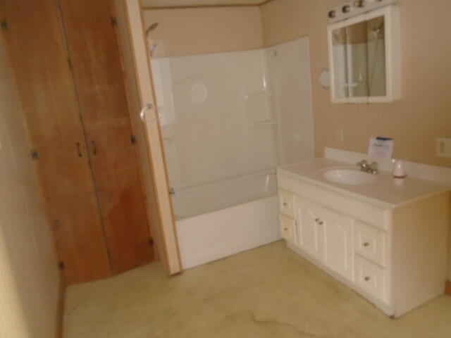 196 River Road Benton ME 04901