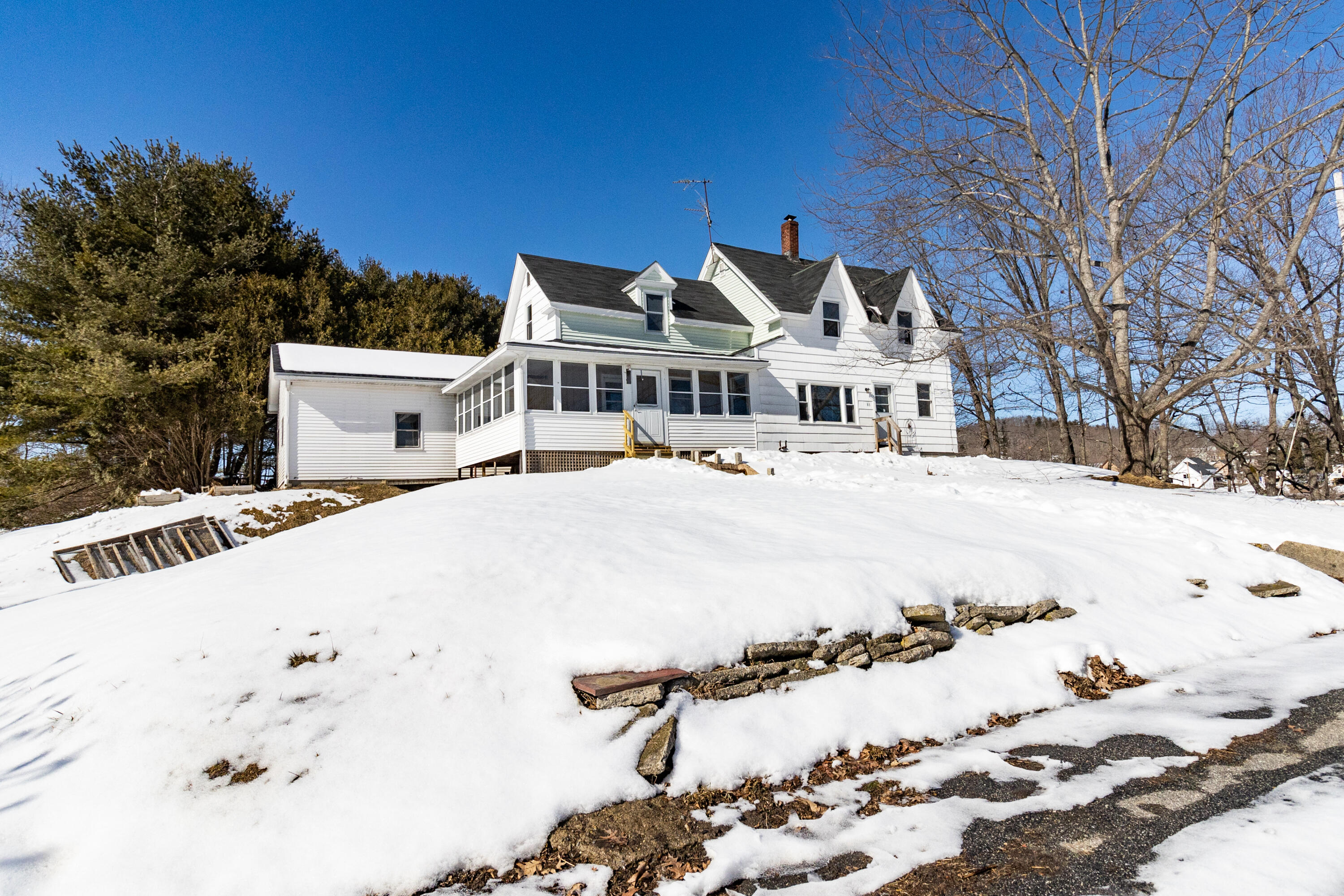 88 Island Road Sabattus ME 04280
