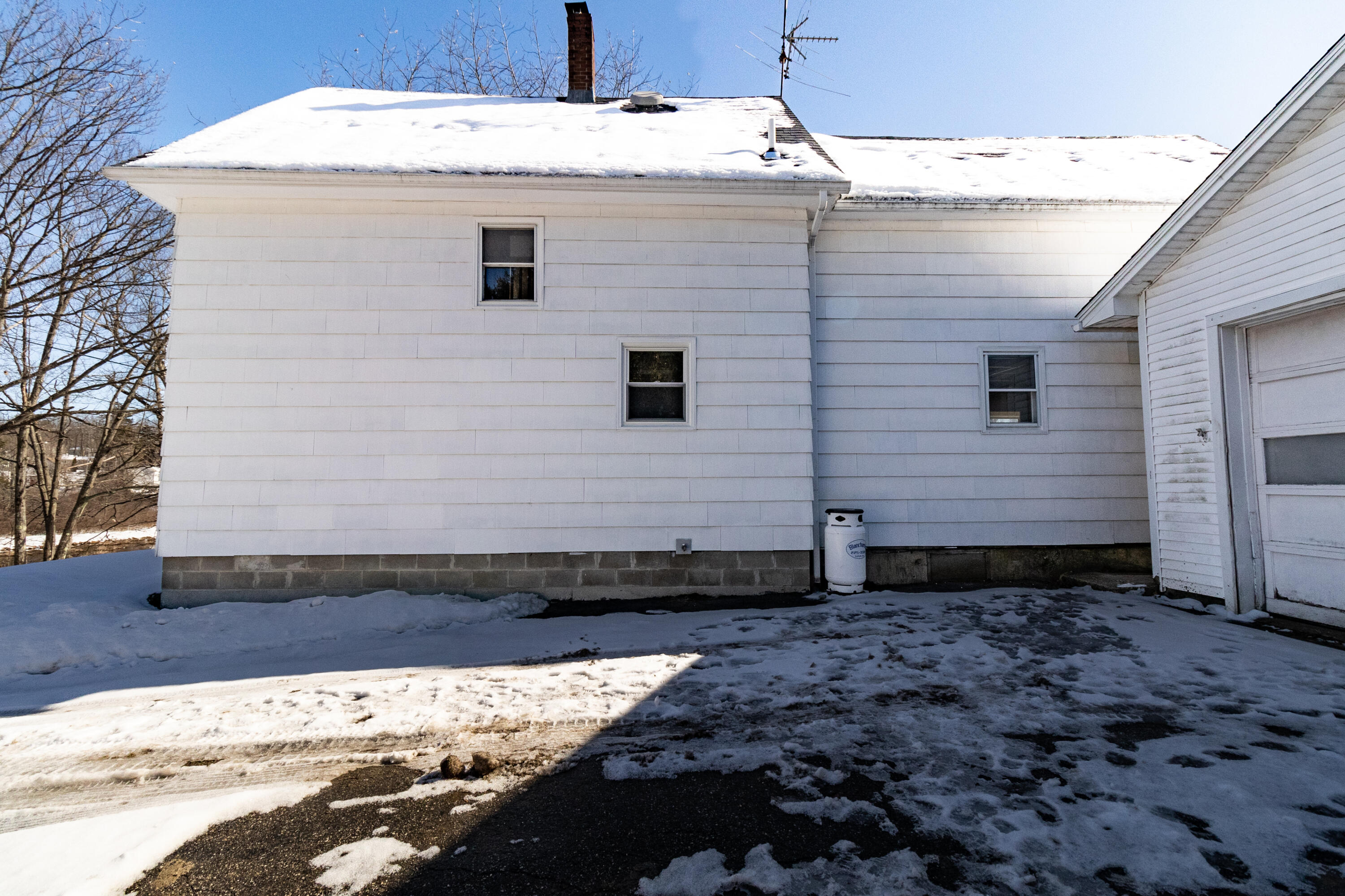 88 Island Road Sabattus ME 04280
