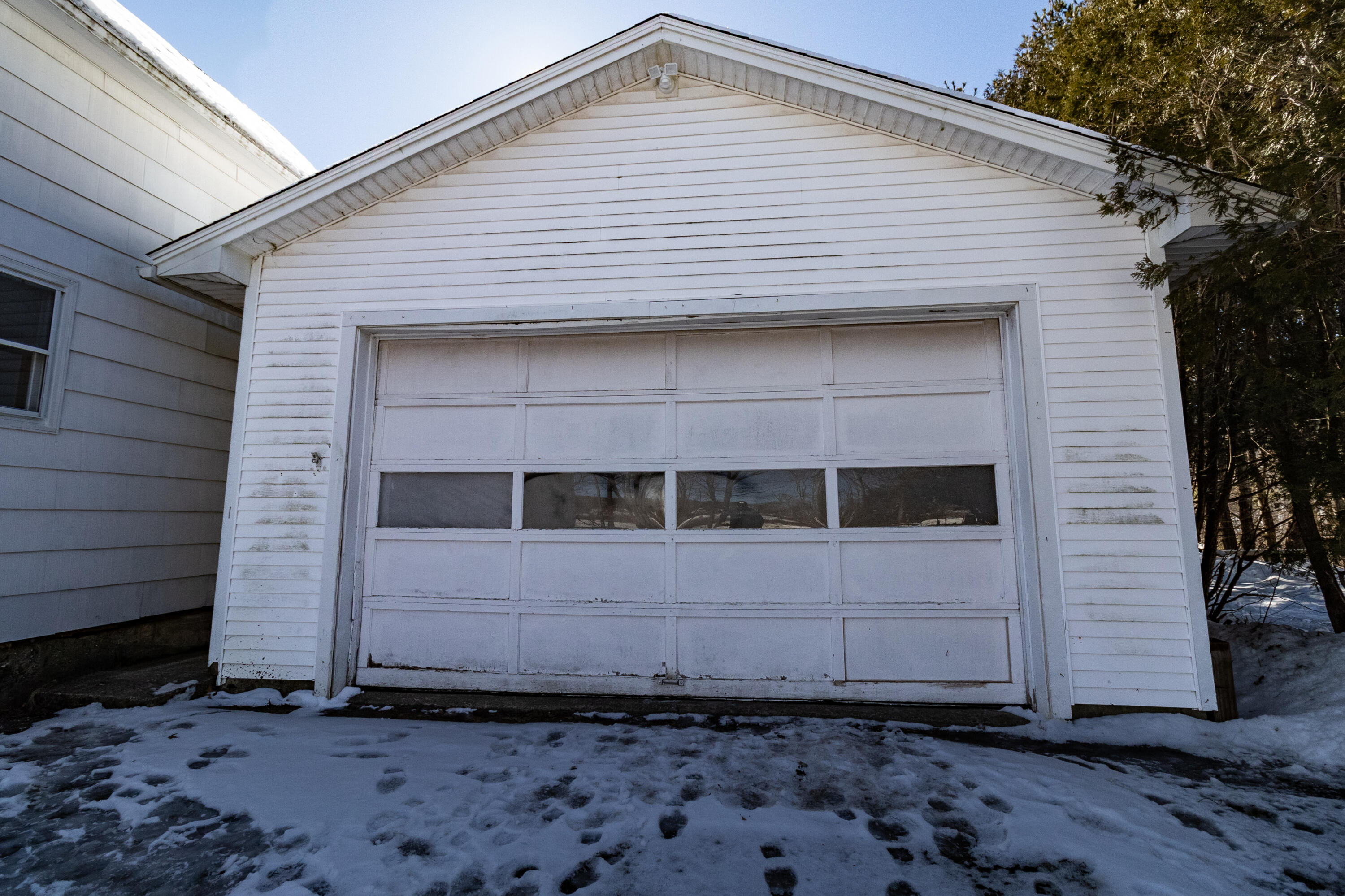 88 Island Road Sabattus ME 04280