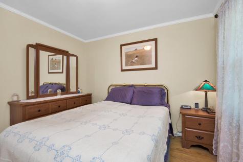 33 Ellis Street Lewiston ME 04240