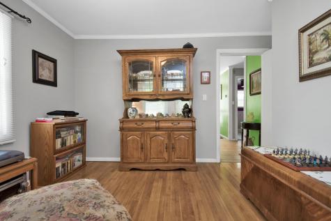 33 Ellis Street Lewiston ME 04240