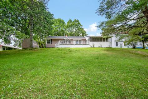 33 Ellis Street Lewiston ME 04240