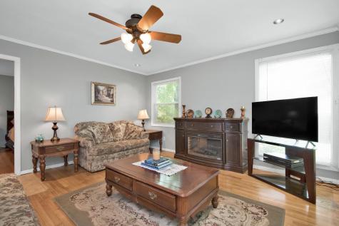 33 Ellis Street Lewiston ME 04240