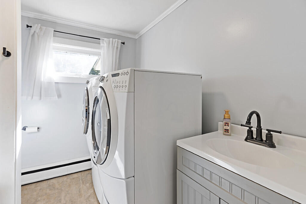 2058 N Belfast Avenue Augusta ME 04330