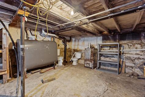 2058 N Belfast Avenue Augusta ME 04330