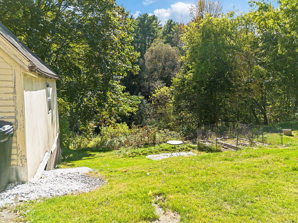 2058 N Belfast Avenue Augusta ME 04330