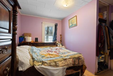 104 Memorial Drive Winthrop ME 04364