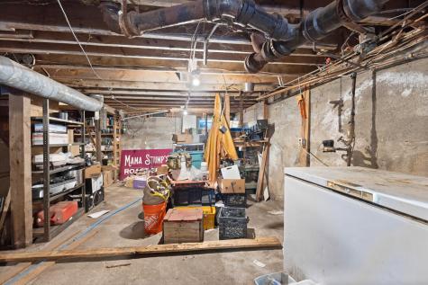 104 Memorial Drive Winthrop ME 04364