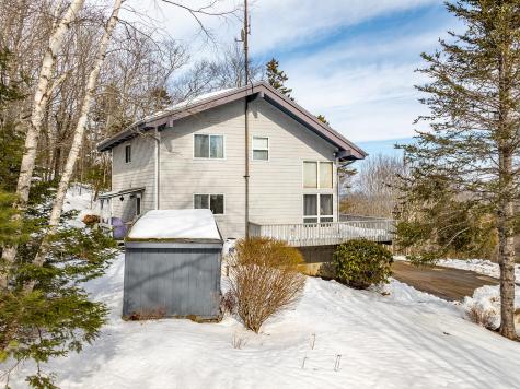 1025 Douglas Drive Northport ME 04849