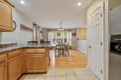 29 Simpson Street Wells ME 04090