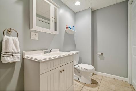 29 Simpson Street Wells ME 04090