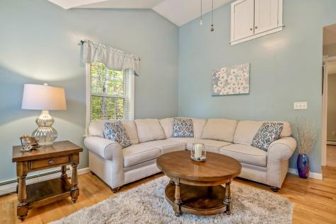 29 Simpson Street Wells ME 04090