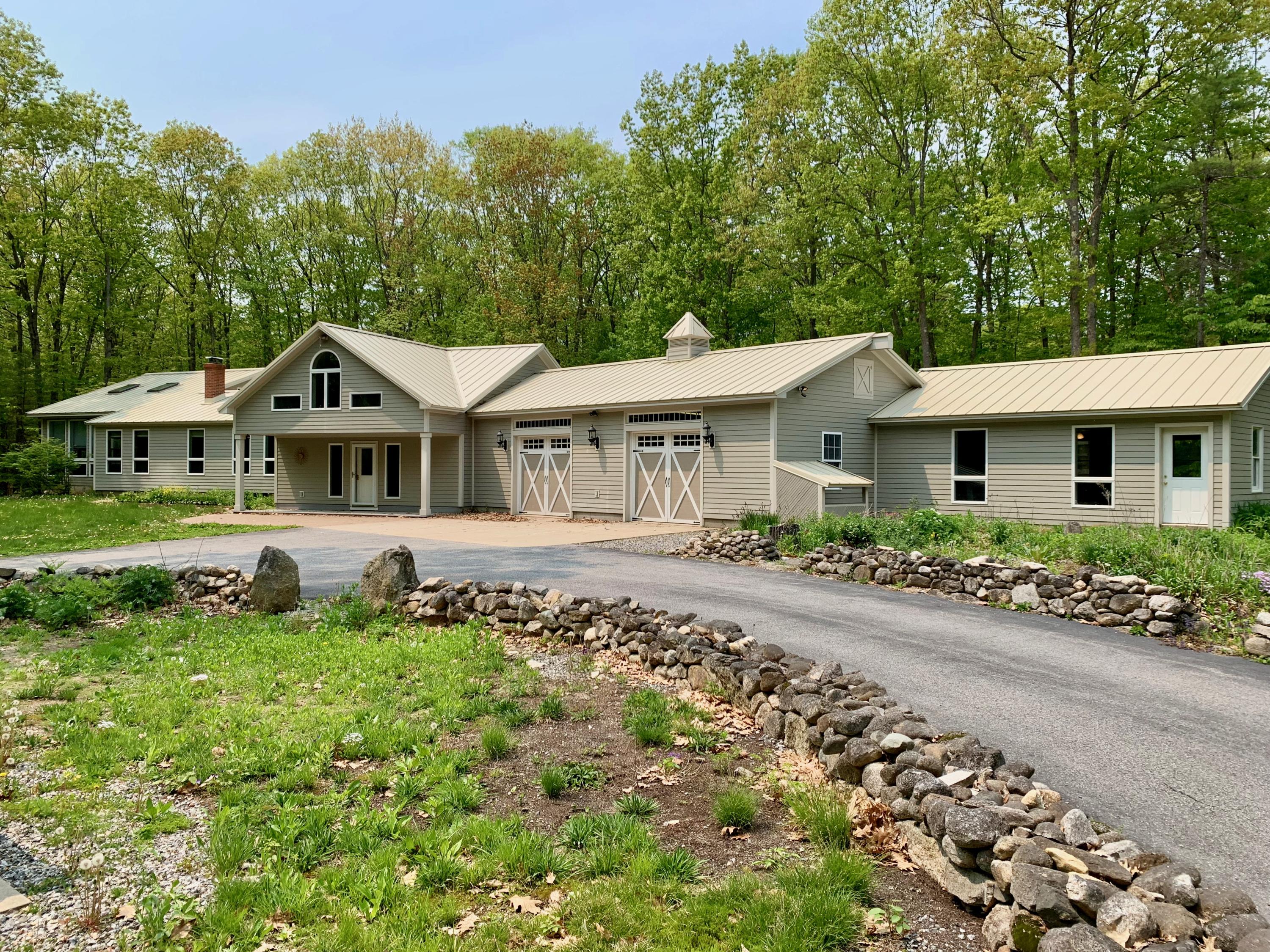 15 Cotton Lane Oxford ME 04270