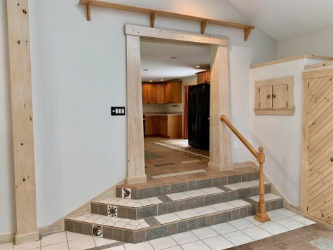 15 Cotton Lane Oxford ME 04270