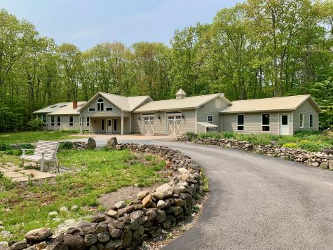 15 Cotton Lane Oxford ME 04270