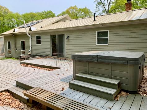 15 Cotton Lane Oxford ME 04270